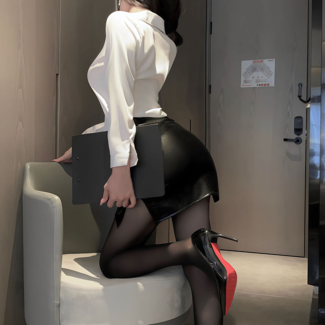 Secretary Role-Play Shirt & Leather Mini Set