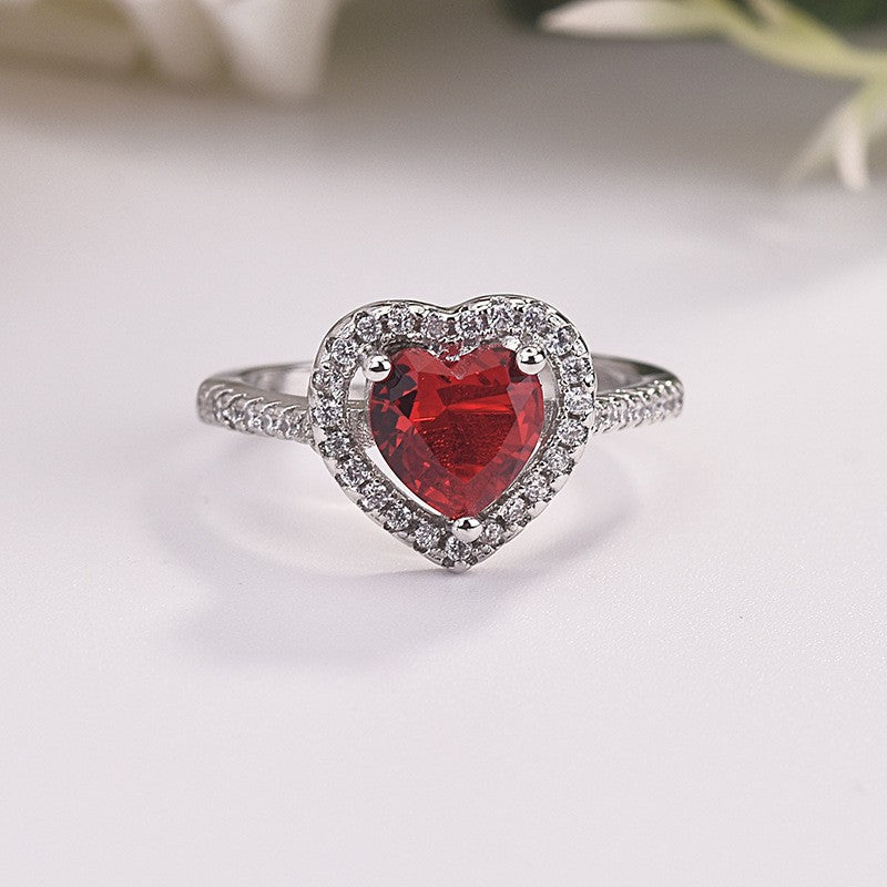 Heart-Shaped Colored Gem Diamond Light Luxury Ring