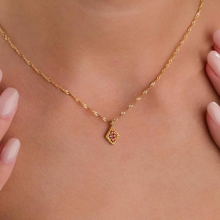Vintage Birthstone Necklace in Twist Chain