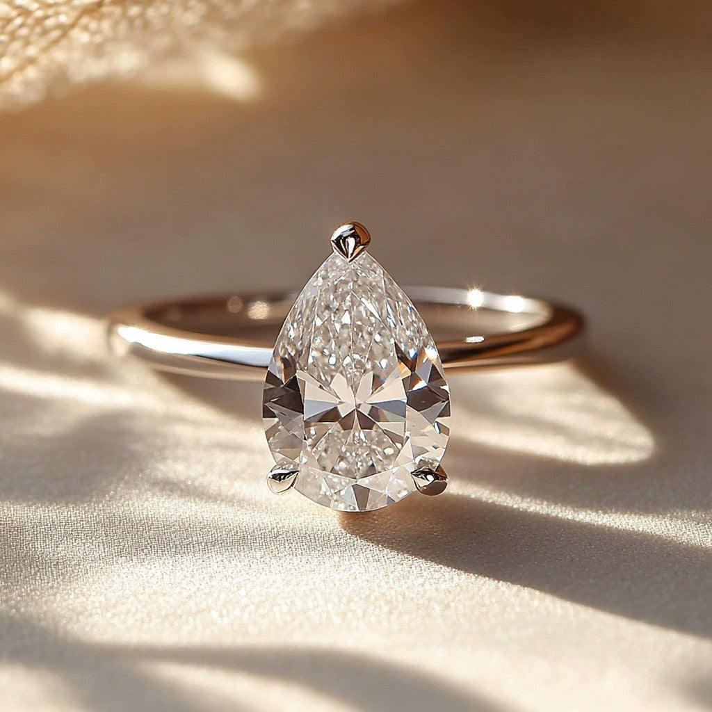 18K Gold/White Gold/Rose Gold Pear Solitaire Diamond Ring - Lab-Grown Diamond Light Luxury Minimalist Band