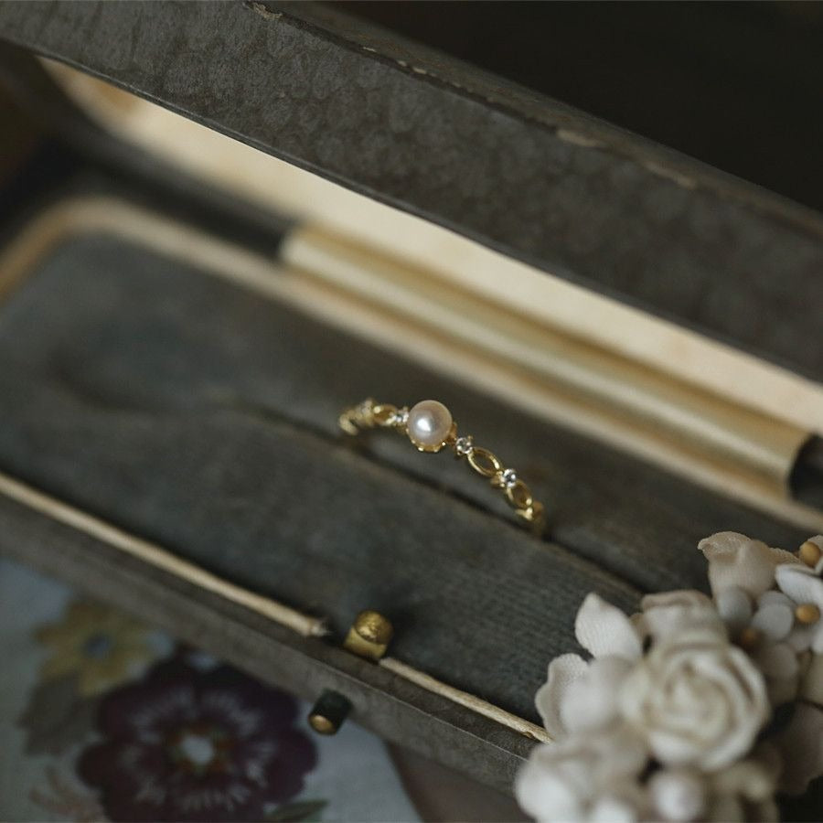 Pearl Grace Band 18K Gold Pearl Open Ring｜Vintage Gentle Finger Companion