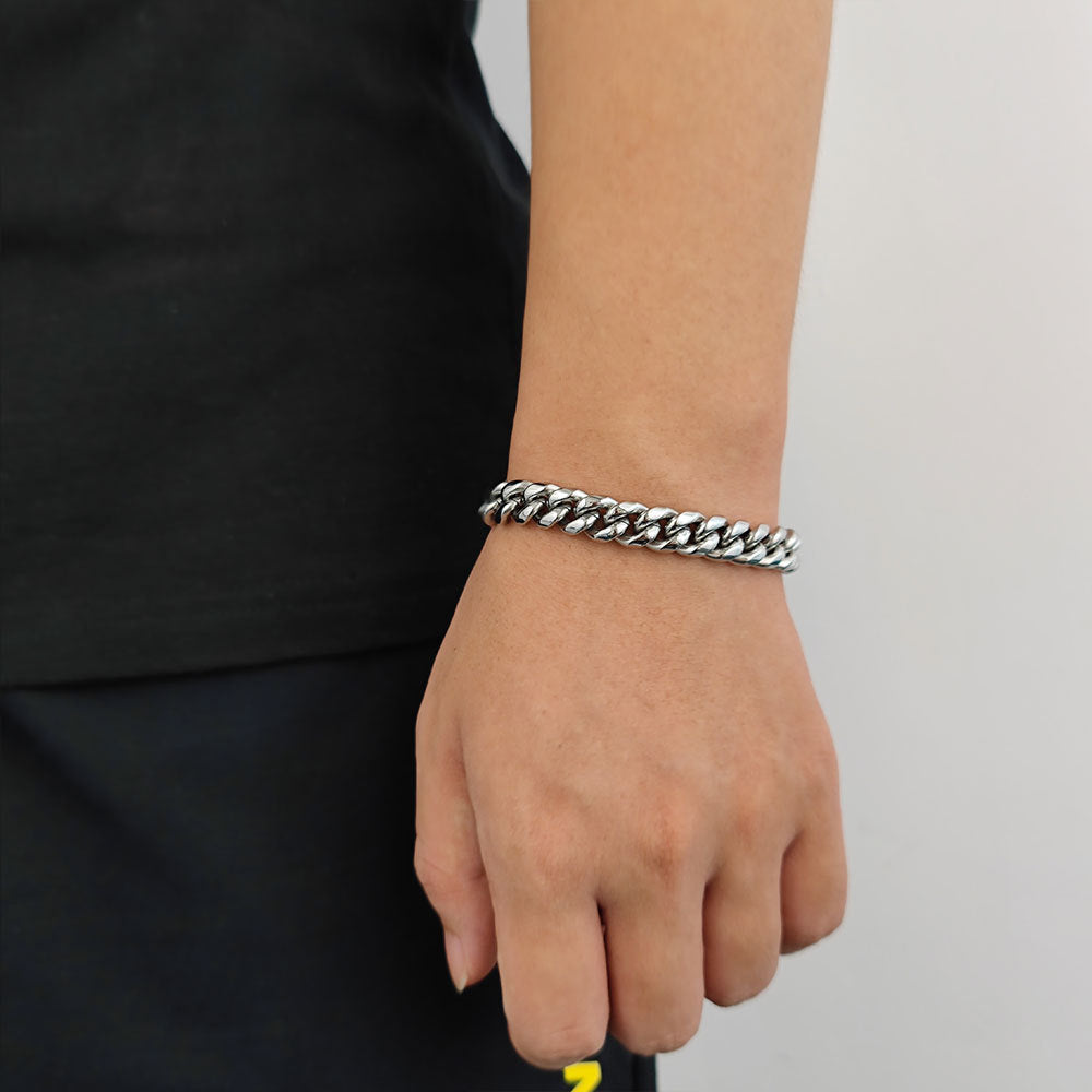 Cuban Link Bracelet (Silver/Gold, Multiple Sizes Available)