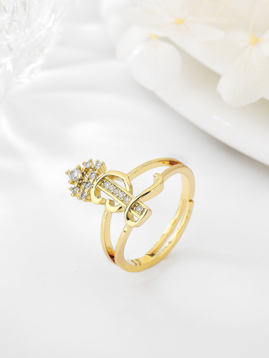 26 Letters Optional Crown Diamond-Encrusted Ring - Women's Light Luxury Personalized Letter Accessory