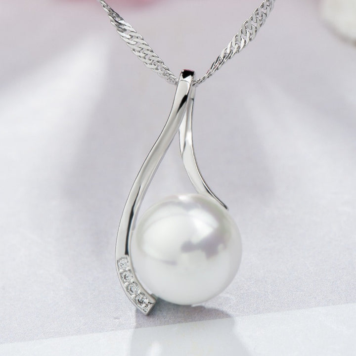 S925 Silver Two-Tone Pearl Pendant Necklace - Light Luxury Minimalist Diamond Accent Choker