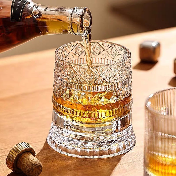360° Rotating Crystal Whiskey Glass | Cold-Cut Crystal · Stainless Steel Spinning Base