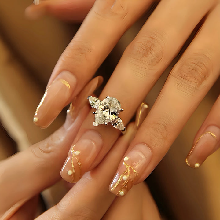 S925 Silver Plated White Gold Pear-Shaped Multi-Diamond Ring