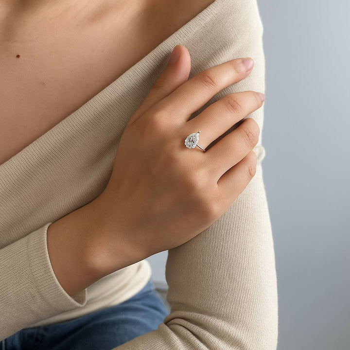 18K Gold/White Gold/Rose Gold Pear Solitaire Diamond Ring - Lab-Grown Diamond Light Luxury Minimalist Band