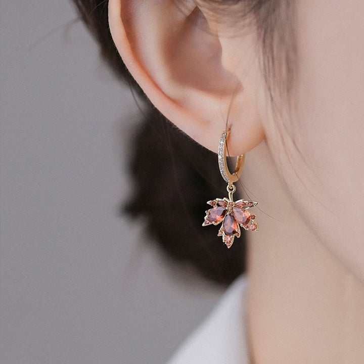 Light Luxury Colored Gemstone Maple Leaf Earrings - Gold Diamond-Encrusted Huggie Hoop Earrings for Women