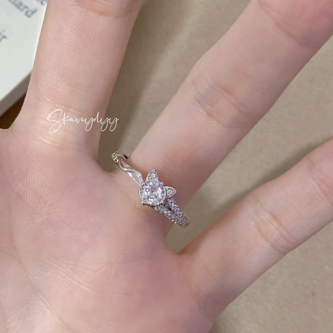 Moissanite White Gold Ring with Bow Design | Brilliant & Romantic Statement Ring