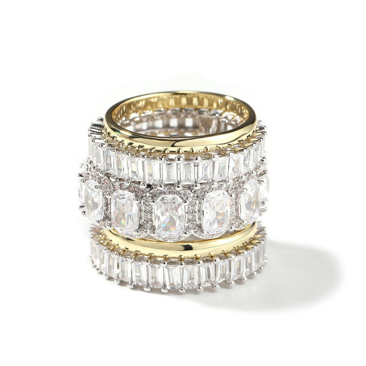 “Dazzling Layered Realm” 18K Gold Diamond Ring Set