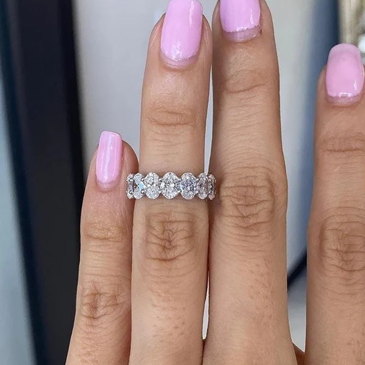Oval Glow Full Band Multi-Tone Oval-Cut Paved Ring