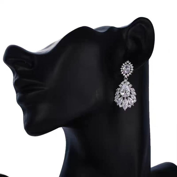 Plume Diamond Opulence 18K White Gold Full Diamond Drop Earrings（2PCS）