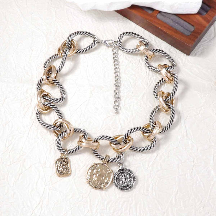 Vintage Gilded Layered Coin Pendant Necklace｜Retro Glamour for Your Neck