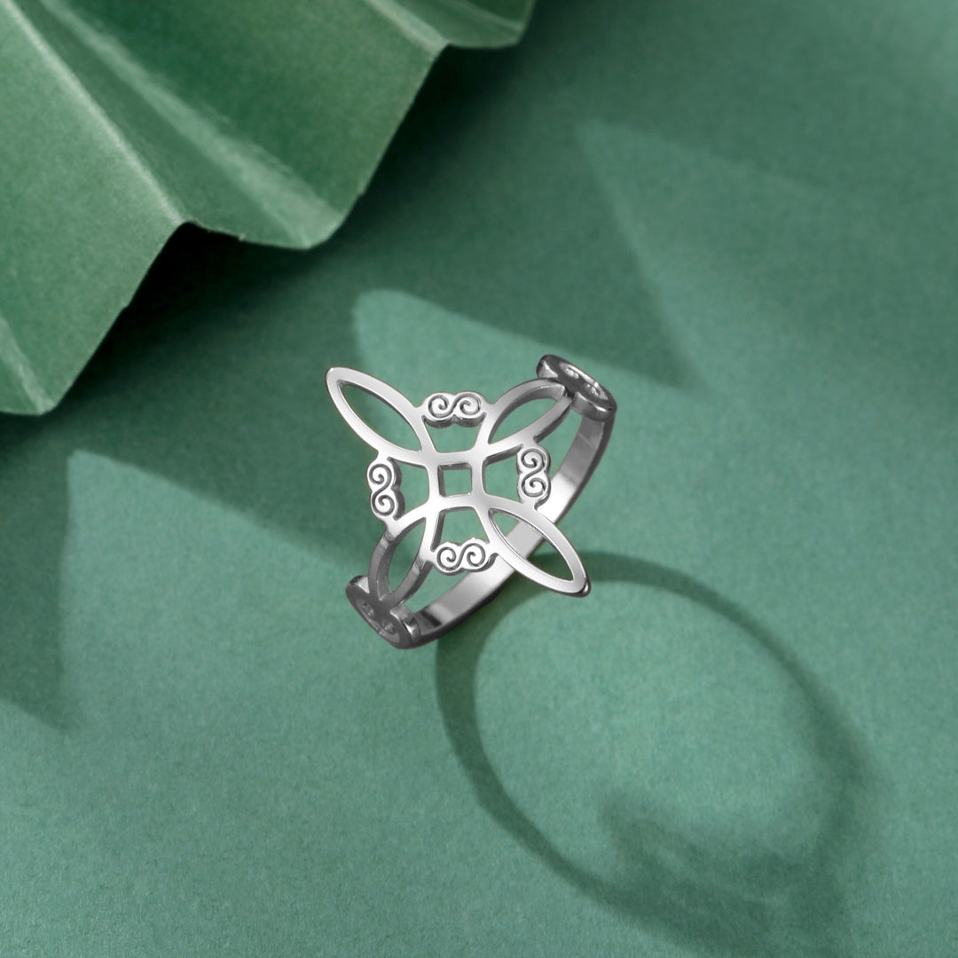 Light Luxury Hollow Cloud Clover Ring - S925 Silver Plated Gold/Silver Dual-Color Optional European & American Niche Delicate Women's Band