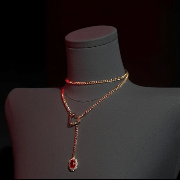 Vintage Light Luxury Curb Chain Layered Necklace Gem Pendant Heart Clasp Choker