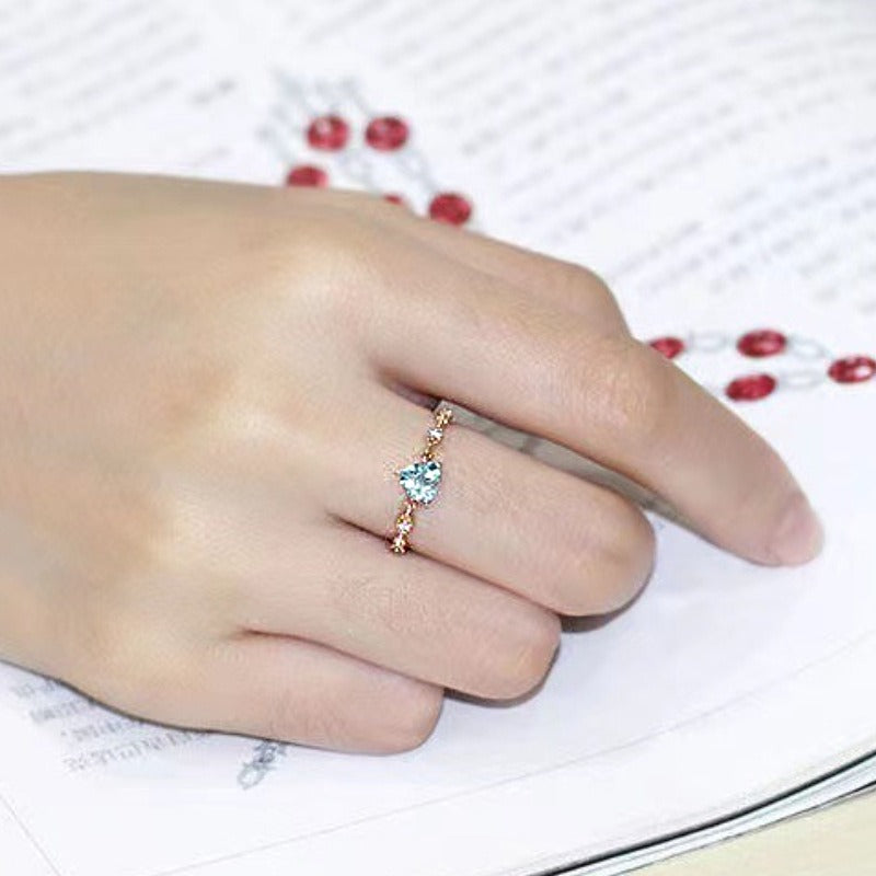 "Sky Heart" 18K Gold Heart Aquamarine Ring | Vintage Starburst Diamond-Accented Dainty Daily Band