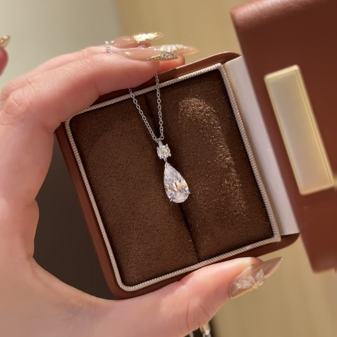 Pear Diamond Starburst 18K White Gold Pear-Cut Diamond Necklace（Complimentary Earrings for a Limited Time）