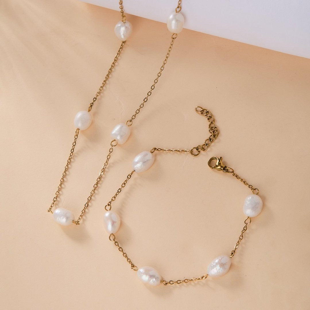 Baroque Pearl Gold 18K Gold Freshwater Pearl Bracelet & Necklace Set