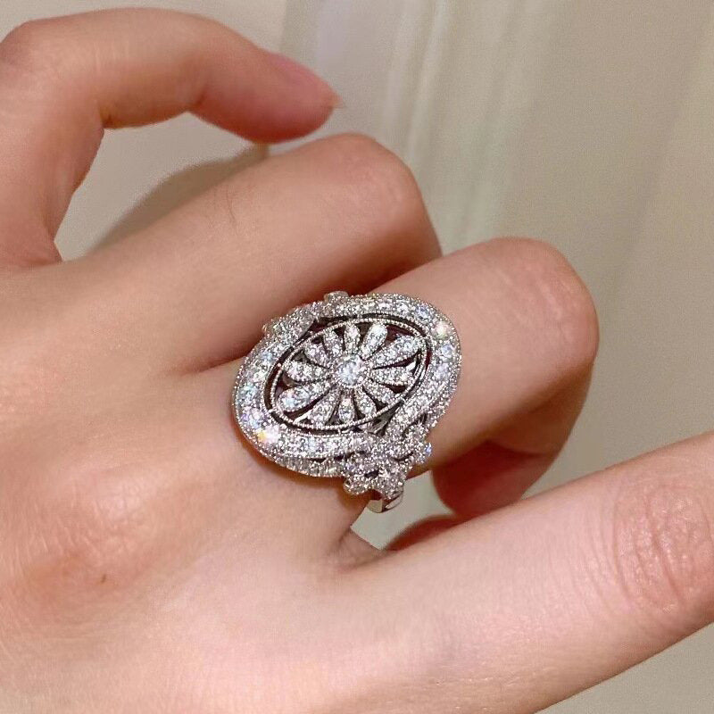 S925 Silver White Gold Daisy Full-Diamond Ring - Retro Light Luxury Openwork Oval Band