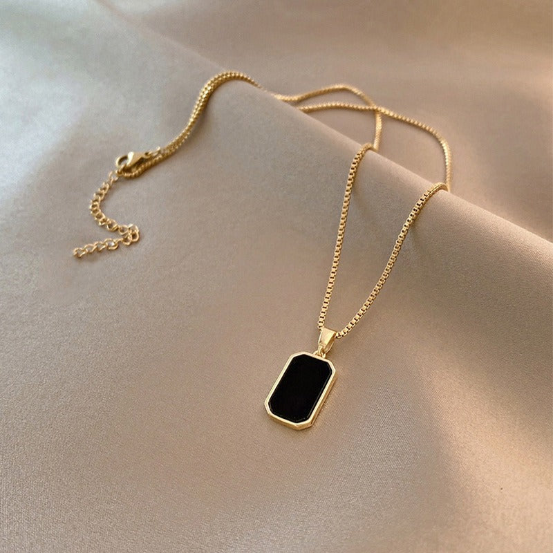 Dual-Color Geometric Gemstone Pendant Necklace - Titanium Steel Light Luxury Niche Choker European