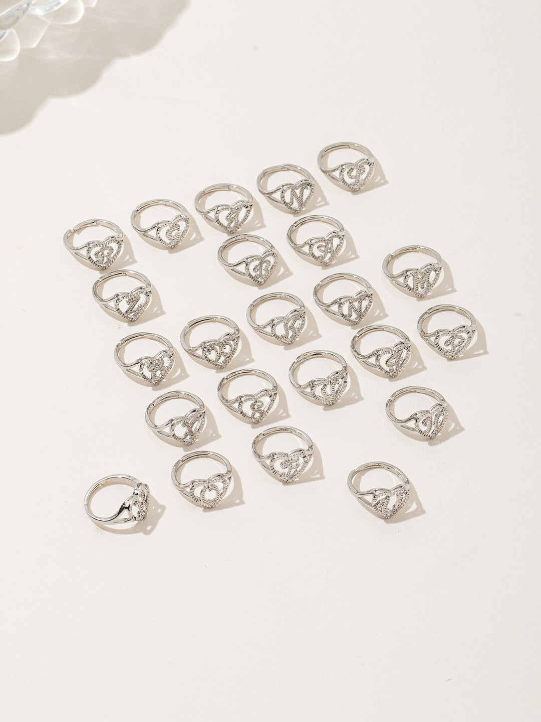 26 Letters Optional Heart Hollow Ring - Gold & Silver Two-Color Women's Light Luxury Personalized Letter Accessory
