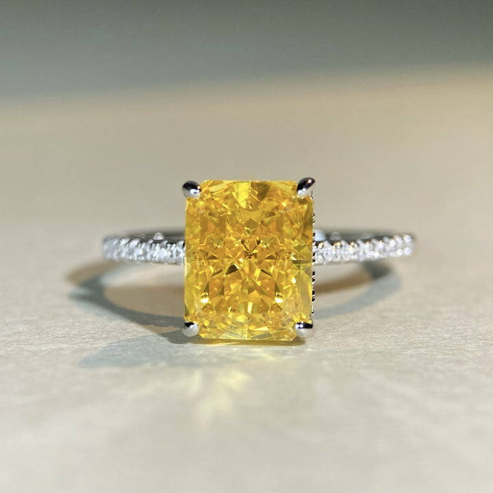 Colorful Square Diamond Ring A Luxurious Eye-Catcher