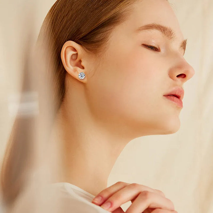 Classic Moissanite Earrings（2PCS）