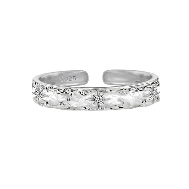 Star patterned silver couple's open mouth matching ring