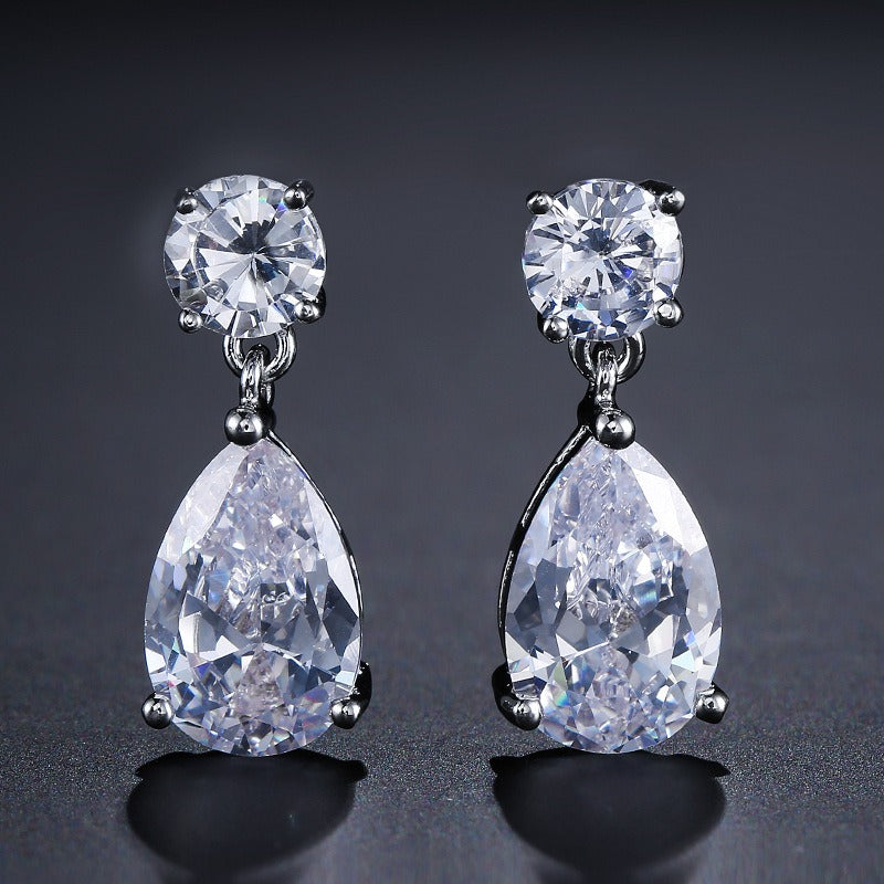 Dual-Diamond Drop White Gold Teardrop Earrings（2PCS）