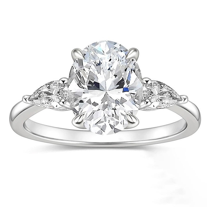 S925 Silver Oval Main Diamond Ring - Pear-Cut Accent Diamond Light Luxury Band