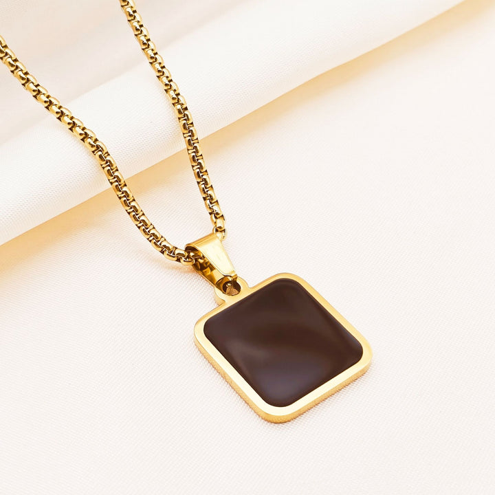Dual-Color Geometric Gemstone Pendant Necklace - Titanium Steel Light Luxury Niche Choker European