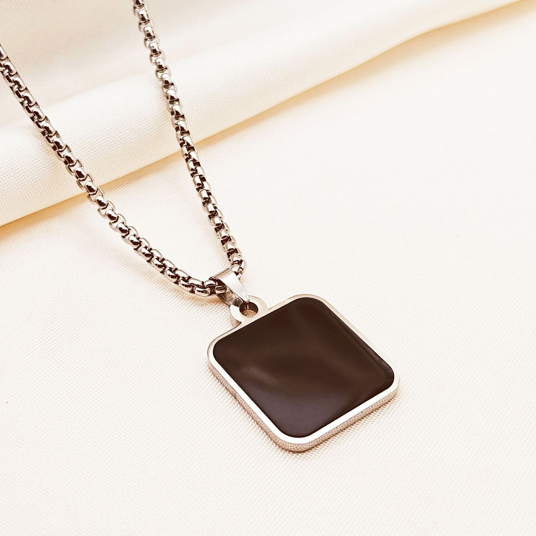 Dual-Color Geometric Gemstone Pendant Necklace - Titanium Steel Light Luxury Niche Choker European