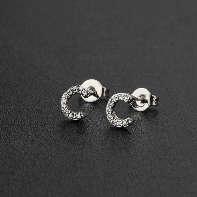 18K Gold 26-Letter Full-Diamond Earrings