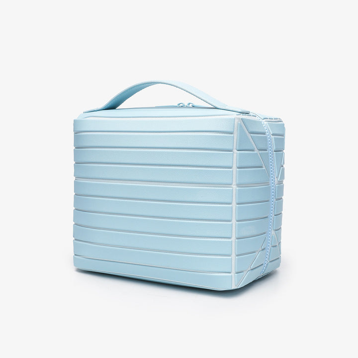 Minimal Textured Makeup Bag｜Spacious & Structured Cosmetic Organizer for Daily & Travel Use